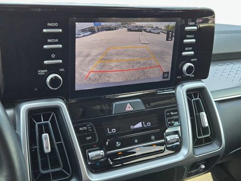 Used 2021 Kia Sorento S w/ Panoramic Sunroof Package FWD image 26