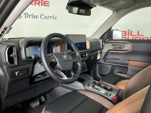 New 2026 Ford Bronco Sport Outer Banks AWD/4WD image 13