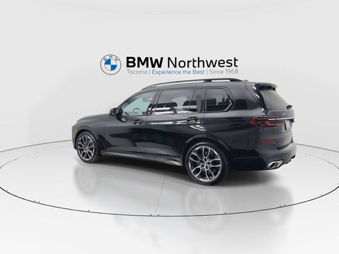 Used 2024 BMW X7 M60i AWD/4WD image 12