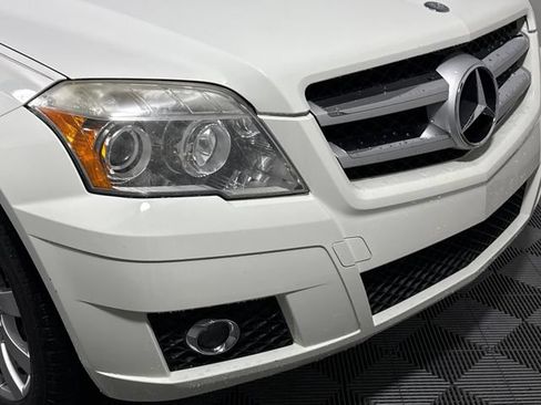 Used 2011 Mercedes-Benz GLK 350 4MATIC image 12