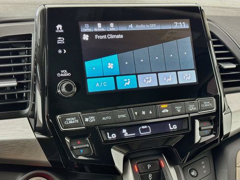 Certified 2024 Honda Odyssey EX-L image 15
