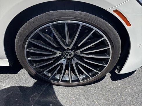 Used 2022 Mercedes-Benz S 500 4MATIC image 13