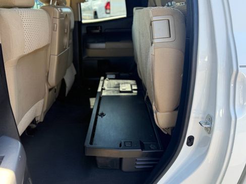 Used 2013 Toyota Tundra 4x4 Double Cab w/ Tow Pkg image 20