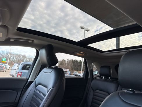 Certified 2023 Ford Edge SEL w/ Convenience Package image 23