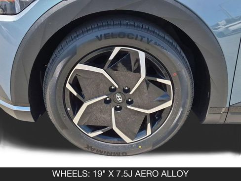 Used 2024 Hyundai Ioniq 5 SEL RWD image 11