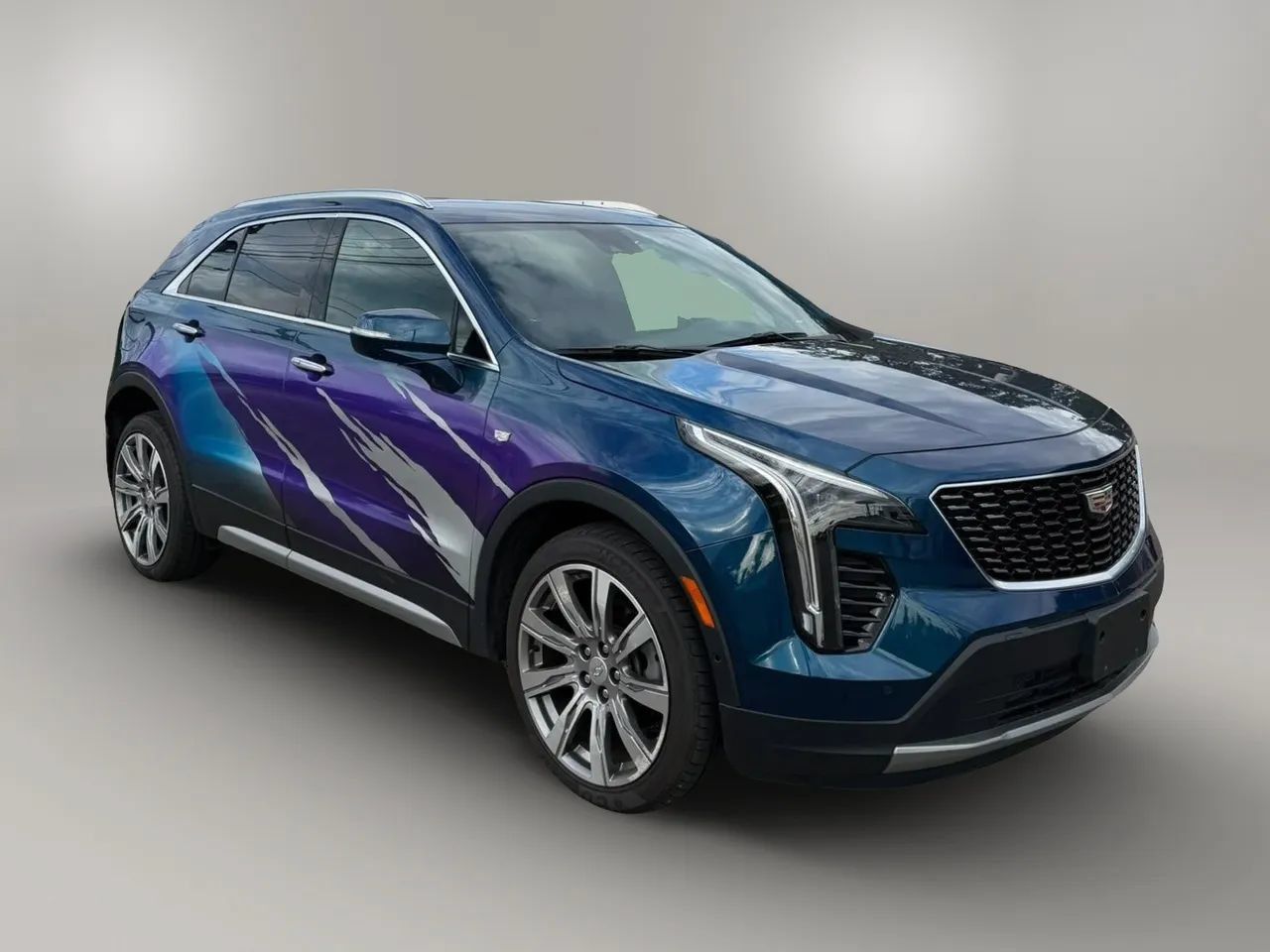Used 2019 Cadillac XT4 Premium Luxury w/ Technology Package AWD/4WD image 1