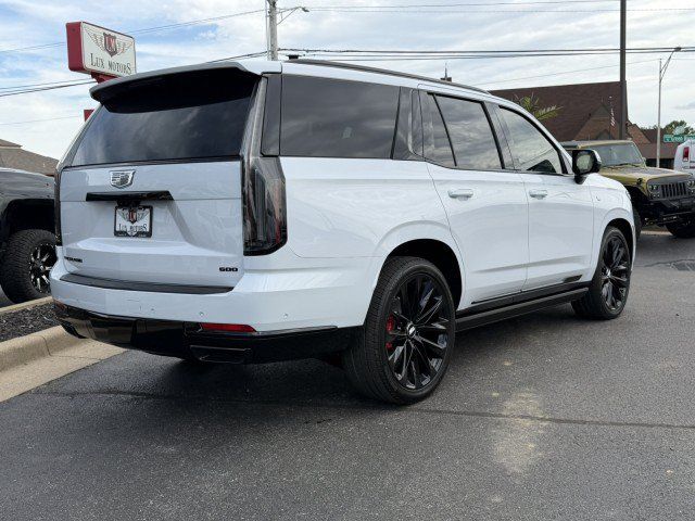 Used 2026 Cadillac Escalade Platinum Sport AWD/4WD image 9