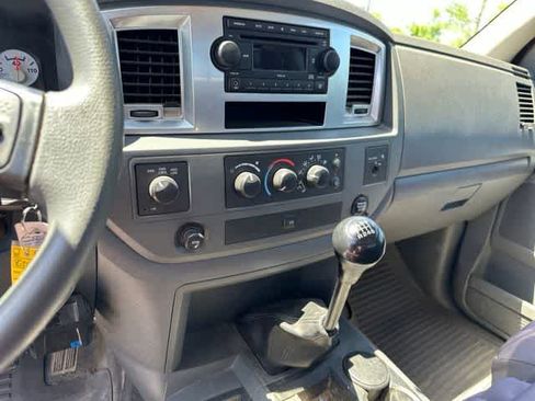 Used 2008 Dodge Ram 3500 Truck SLT w/ Trailer Tow Group AWD/4WD image 6