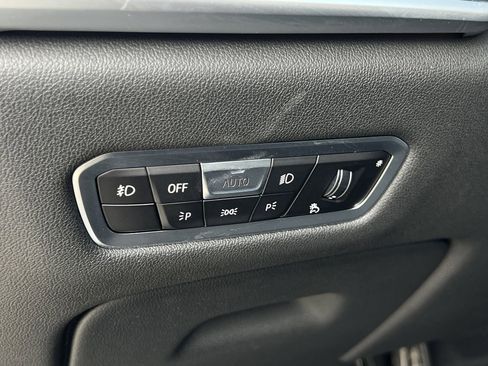 Used 2022 BMW X7 M50i w/ Cold Weather Package AWD/4WD image 14