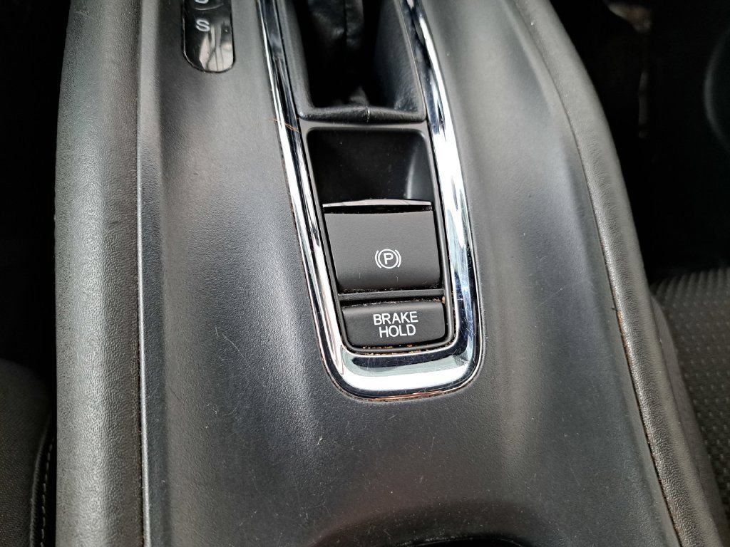 Used 2022 Honda HR-V Sport image 15