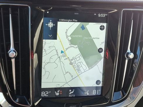 Used 2020 Volvo V60 T5 Cross Country w/ Protection Package image 18