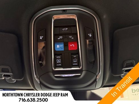 Used 2025 Jeep Grand Cherokee Laredo X w/ Luxury Tech Group I AWD/4WD image 20