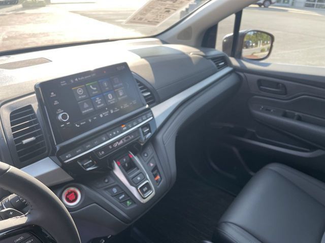 Certified 2026 Honda Odyssey EX-L image 13