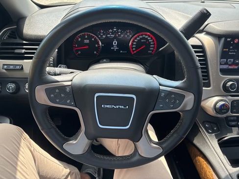 Used 2016 GMC Yukon Denali w/ Open Road Package AWD/4WD image 9