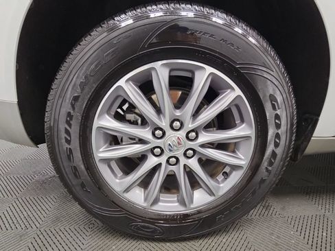 Used 2024 Buick Enclave Premium AWD/4WD image 54