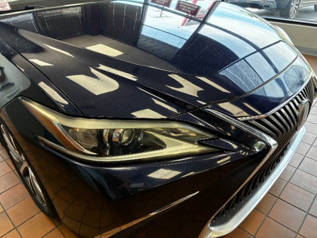 Used 2019 Lexus ES 350 w/ Premium Package FWD image 2