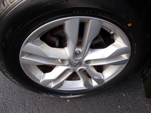 Used 2013 Nissan Rogue SV w/ Premium Pkg image 17