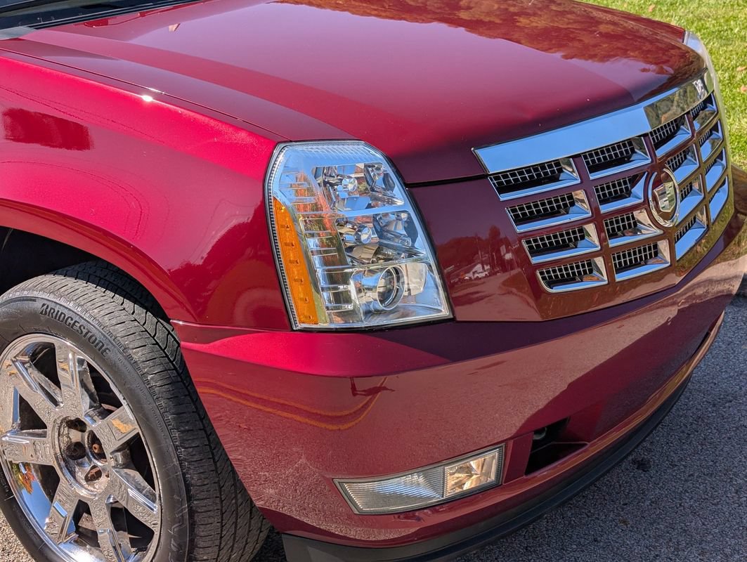 Used 2008 Cadillac Escalade ESV AWD image 14