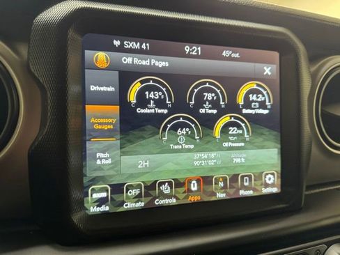 Used 2021 Jeep Wrangler Sport image 7