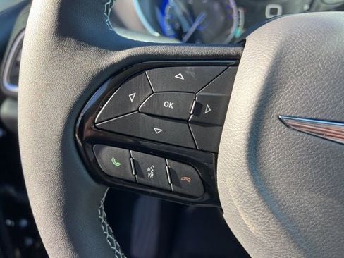 New 2026 Chrysler Pacifica Limited w/ S Appearance Package image 11