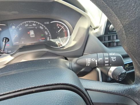 Certified 2025 Toyota RAV4 XLE AWD/4WD image 13