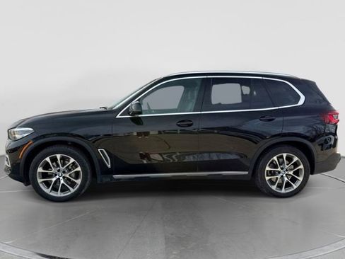 Used 2021 BMW X5 xDrive40i w/ Premium Package AWD/4WD image 2