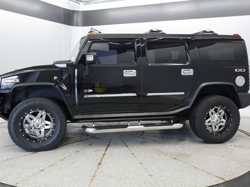 Used 2004 HUMMER H2 w/ Preferred Equipment Group AWD/4WD image 3