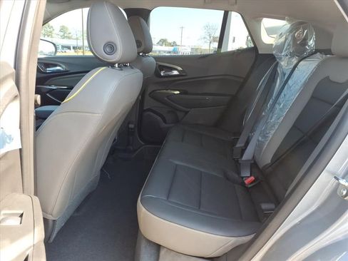 New 2026 Chevrolet Trax ACTIV w/ Driver Confidence Package image 9