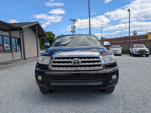 Used 2015 Toyota Sequoia Limited RWD image 2