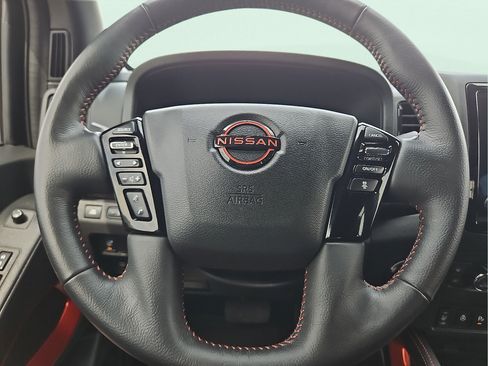 Used 2024 Nissan Frontier PRO-4X w/ Pro Convenience Package AWD/4WD image 19