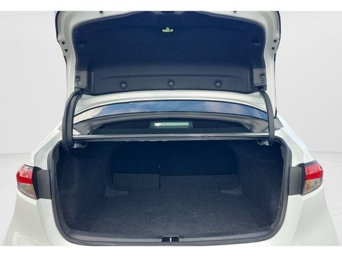 Used 2025 Toyota Corolla LE FWD image 9
