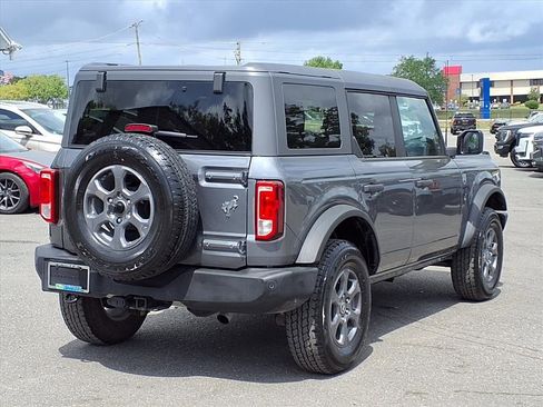 Used 2024 Ford Bronco Big Bend image 7