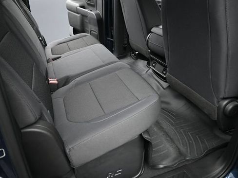 Used 2019 Chevrolet Silverado 1500 Custom Trail Boss w/ Custom Convenience Package AWD/4WD image 18