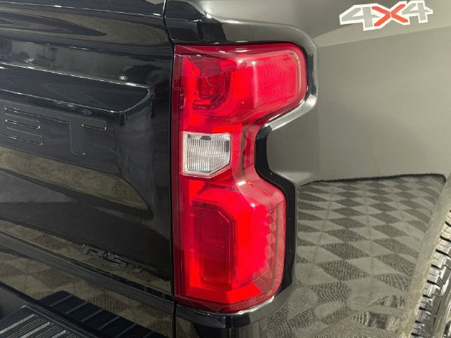 Used 2021 Chevrolet Silverado 1500 RST w/ Redline Edition AWD/4WD image 33