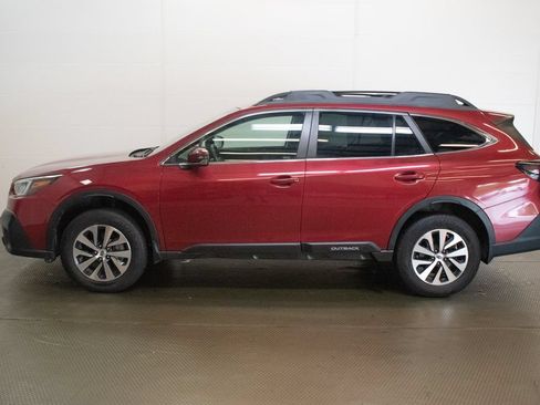 Used 2022 Subaru Outback Premium AWD/4WD image 7