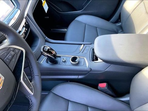 New 2026 Cadillac XT5 Premium Luxury w/ Driver Assist Package FWD image 9