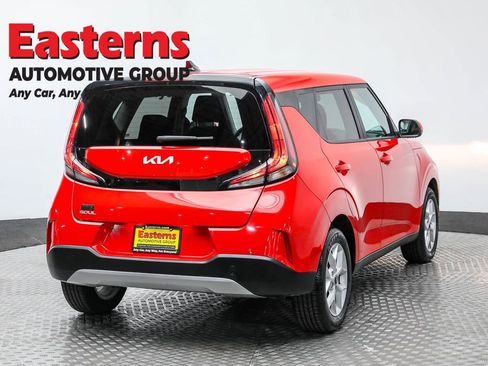 Used 2024 Kia Soul LX w/ Option Group 015 image 8