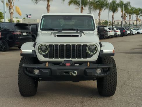 Used 2025 Jeep Wrangler Unlimited Rubicon 392 image 3