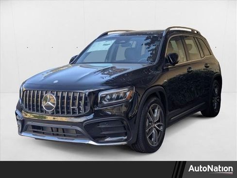 New 2025 Mercedes-Benz GLB 35 AMG 4MATIC image 1