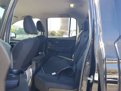 Used 2019 Honda Ridgeline Sport image 11