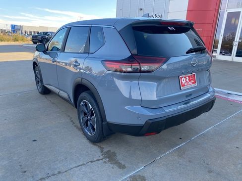 New 2026 Nissan Rogue SV image 3