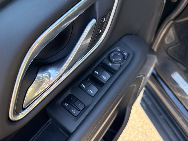 Used 2023 Chevrolet Tahoe LT AWD/4WD image 13