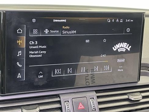 Used 2023 Audi Q5 2.0T Premium w/ Convenience Package image 29