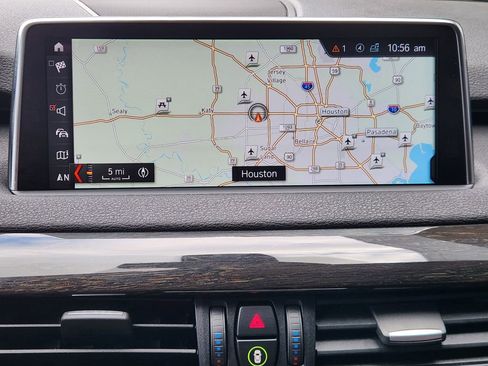 Used 2018 BMW X5 xDrive35d image 16