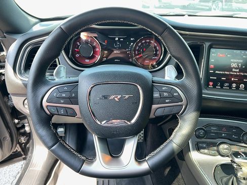 Used 2016 Dodge Challenger SRT Hellcat RWD image 15