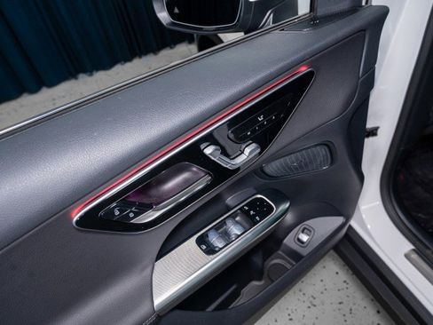 Certified 2026 Mercedes-Benz GLC 300 image 10