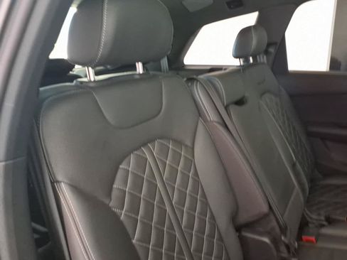 Used 2023 Audi SQ7 Prestige w/ Prestige Package AWD/4WD image 23