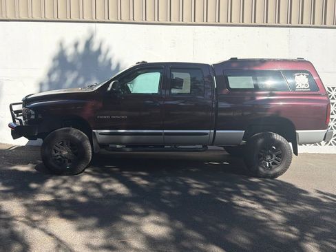 Used 2004 Dodge Ram 3500 Truck SLT w/ Trailer Tow Group AWD/4WD image 2