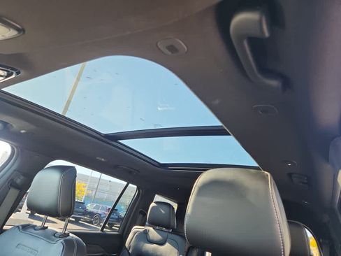 Used 2023 Jeep Grand Cherokee L Overland image 30