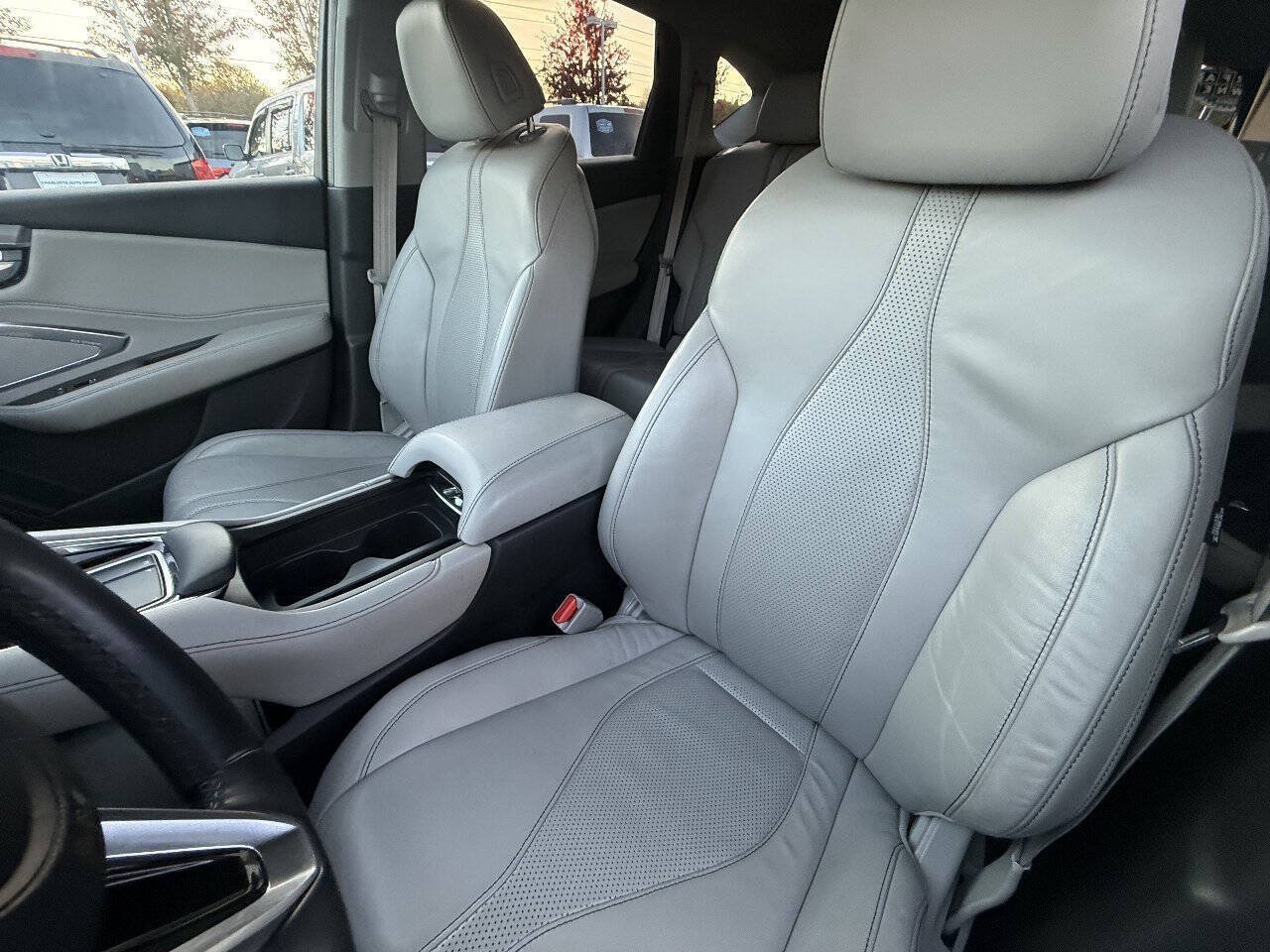 Used 2020 Acura RDX w/ Technology Package AWD/4WD image 20
